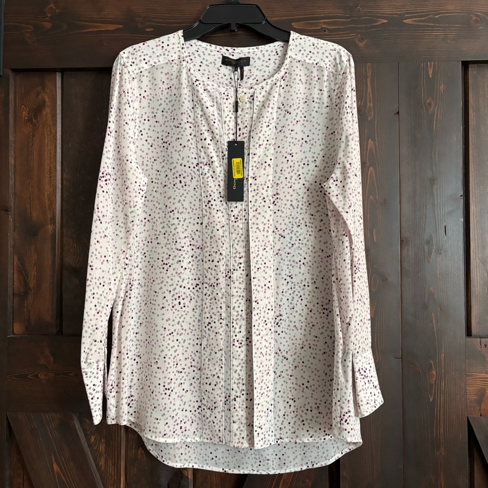 ❗️FINAL❗️NWT Donna Karan Cream Blouse with Purple Dots Medium